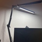Wevivi Lámpara Led Doble Brazo De Escritorio Oficina Usb photo review